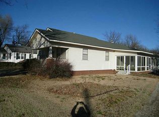 813 N Mill St, Springdale, AR 72764