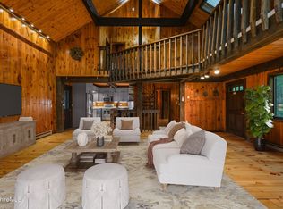 377 Highland Way, Sandisfield, MA 01255