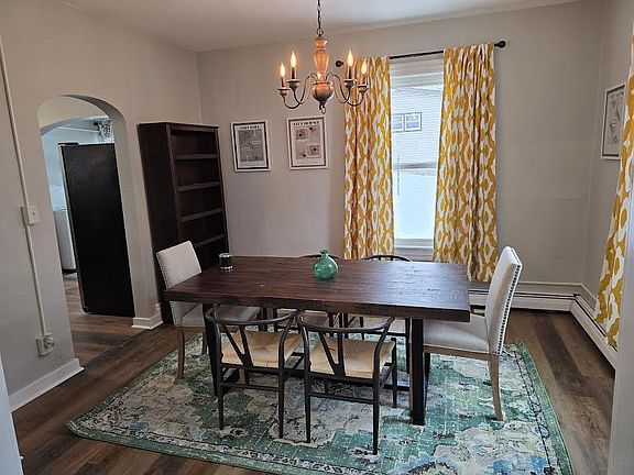 5th image of 102 Wilson Ave