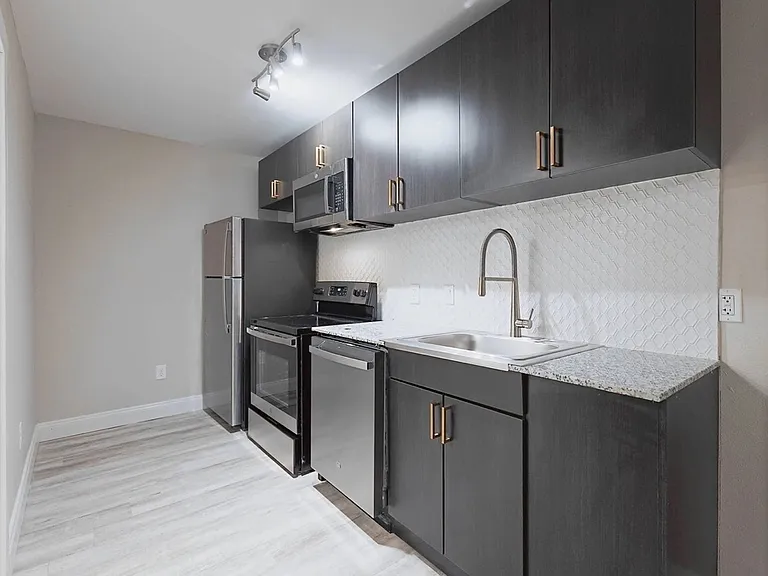 VEER Apartments — Photo 35