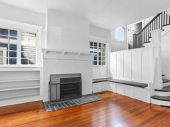 5th image of 783 Charles Allen Dr NE APT 1