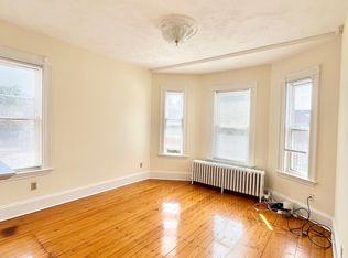 86 South St, Jamaica Plain, MA 02130