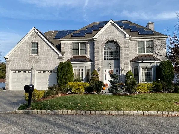 311 Halsey Rd, Parsippany, NJ 07054