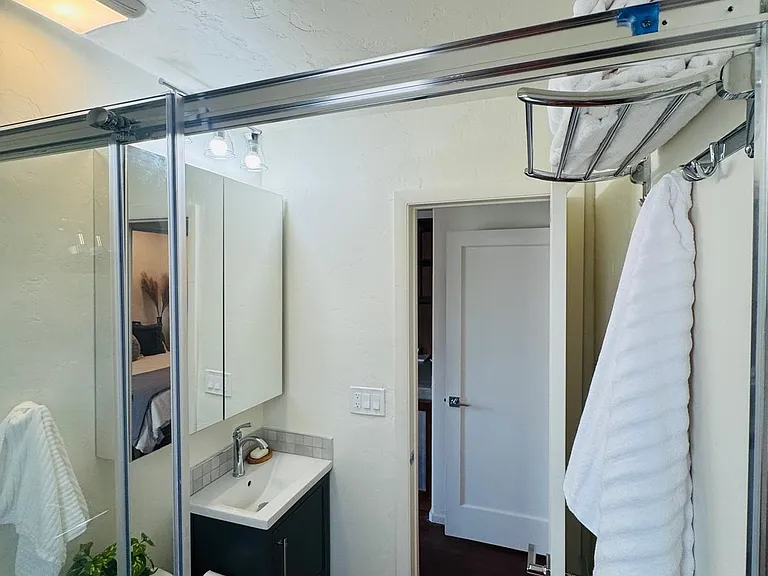 2031 N Tucker Dr — Photo 29