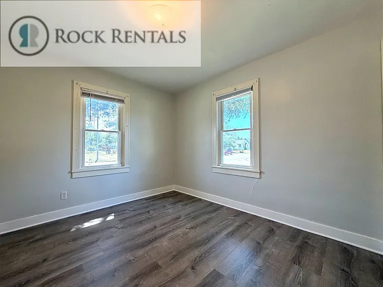 1401 N Monroe St — Photo 3