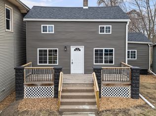 1906 E 13th St, Davenport, IA 52803