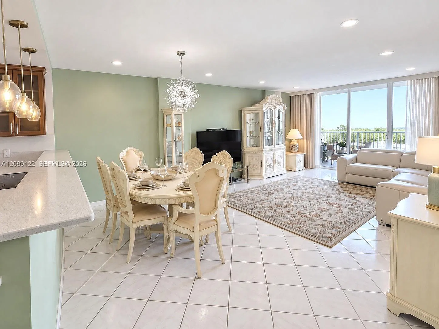 Admirals Port Condo West — Photo 2