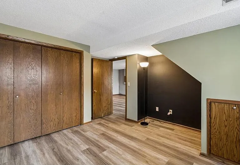5673 W Bavarian Pass NE — Photo 13