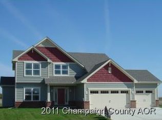 1716 S Sunny Acres Rd, Mahomet, IL 61853