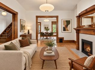 42 Clinton Ave, Holyoke, MA 01040