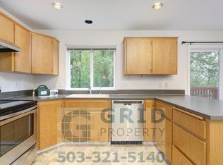 8650 SW Goldstone Pl, Beaverton, OR 97007
