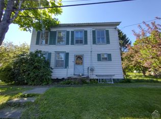 48 N Franklin St, Athens, NY 12015