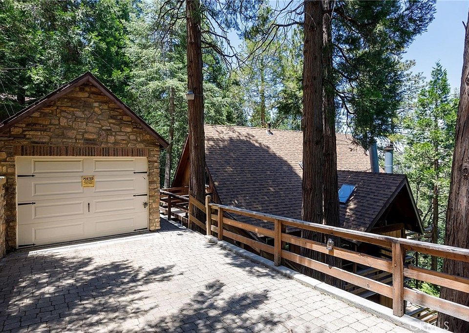1st image of 24686 Altdorf Dr