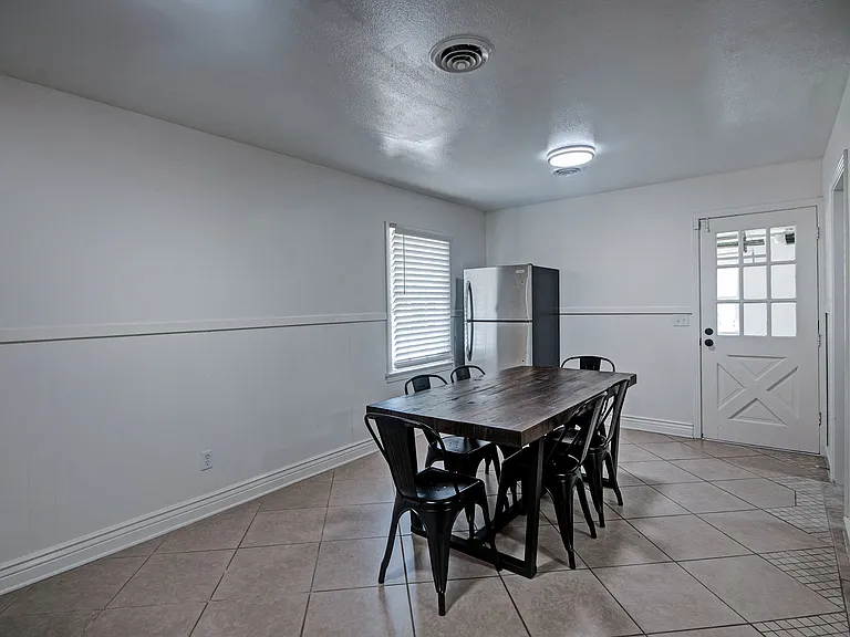 5139 Sunnyvale Dr — Photo 17