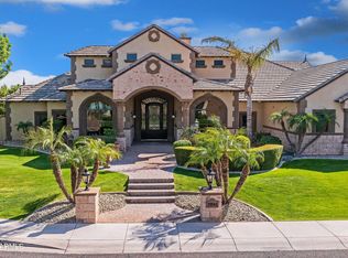 7041 E Ingram St, Mesa, AZ 85207