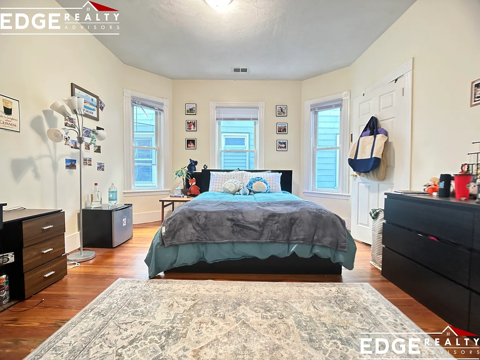 5 bed, 1500 sqft, $8,000 — Photo 3
