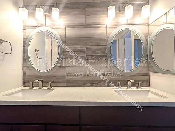 4th image of 1855 Diamond St #5-315
