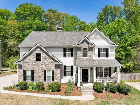 1609 Sahale Falls Dr, Braselton, GA 30517