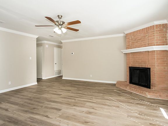 4th image of 1203 Green Downs Dr