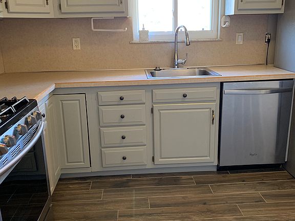4th image of 10349 Highland Dr