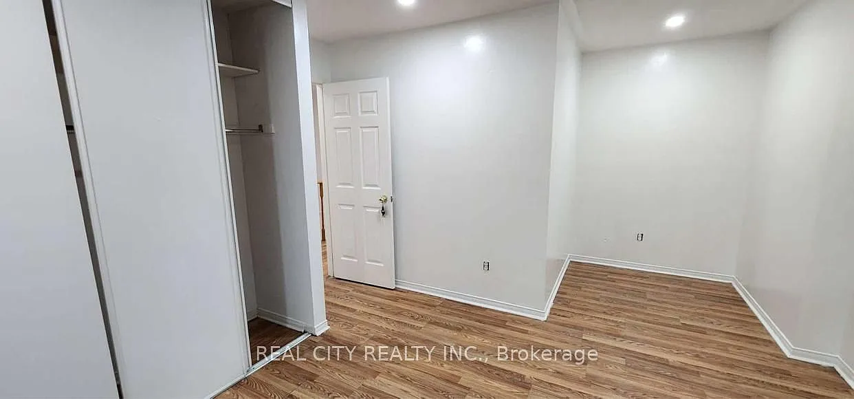 6 bed, $4,995 — Photo 2