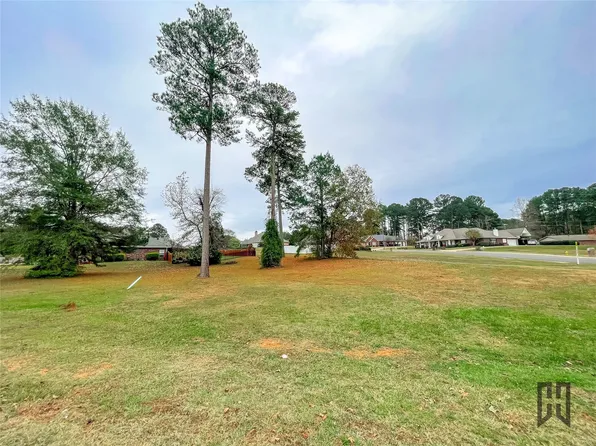 100 Laurel Cir, Minden, LA 71055