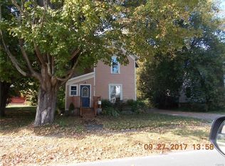 911 Alexandria St, Carthage, NY 13619
