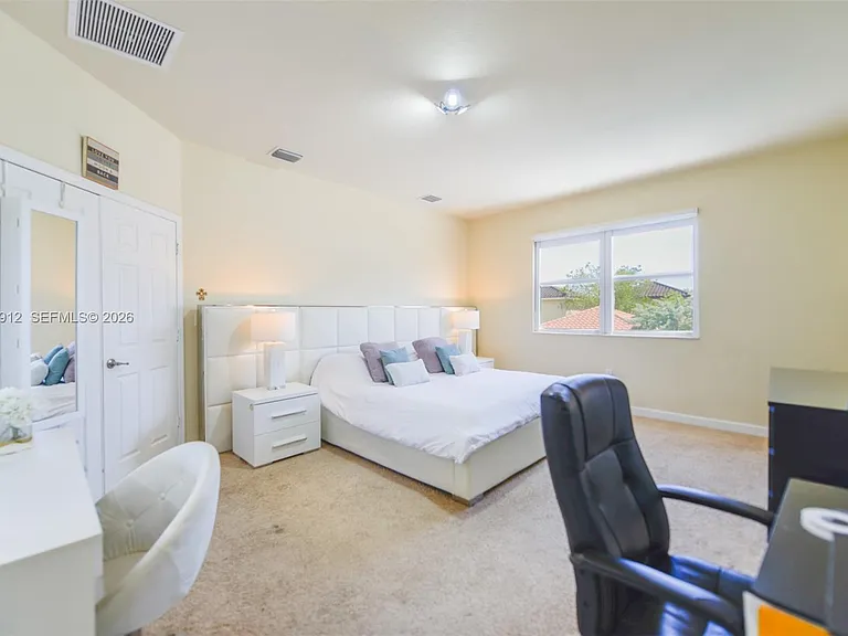 9101 SW 169th Pl — Photo 23