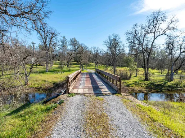 12765 Akrich St, Redding, CA 96003