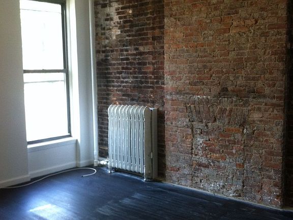 4th image of 55 Clifton Pl APT 3
