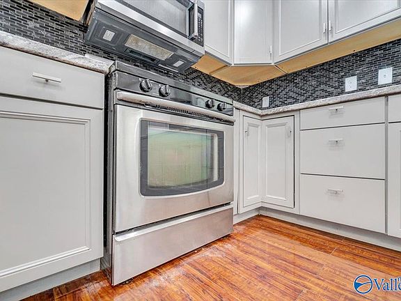 5th image of 4603 Wilshire Cv NW