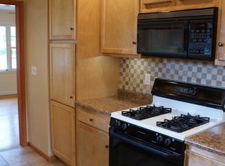 2343 Richard Ave, Rockford, IL 61108