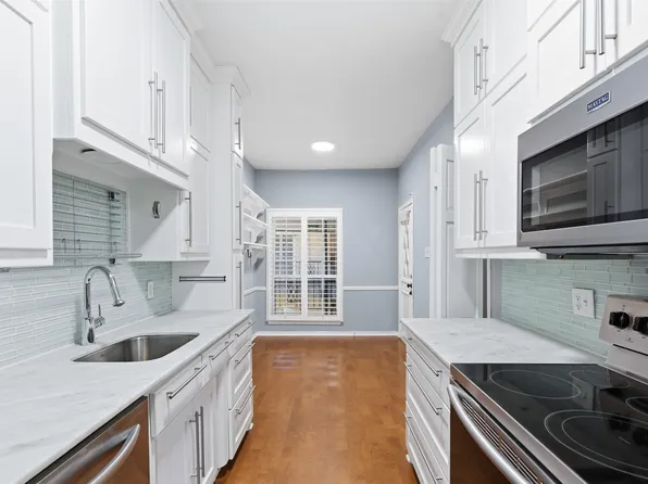 4320 Bellaire Dr S APT 221W, Fort Worth, TX 76109