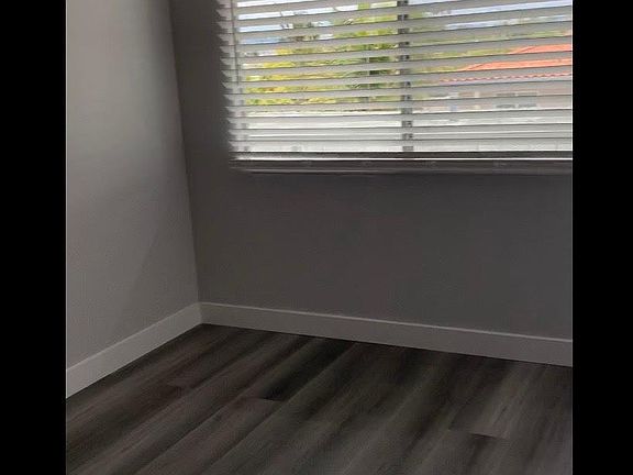 5th image of 638 Grant St APT 7