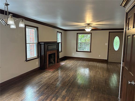 5th image of 1810 Woodland Dr