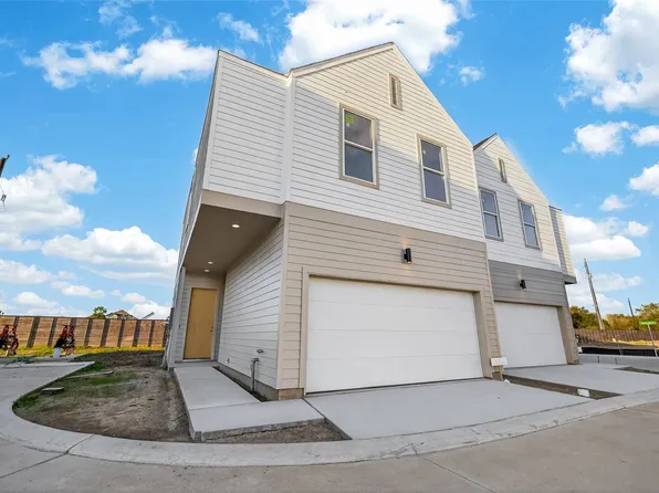 4014 Buffalo Moon Dr, Houston, TX 77045