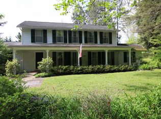 140 Carbondale Rd, Waverly, PA 18471