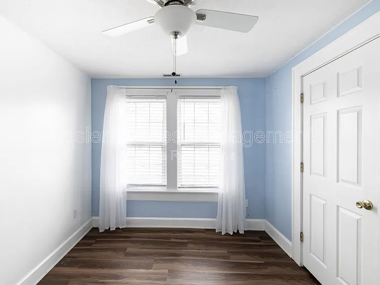 2901 N Talbott St — Photo 21