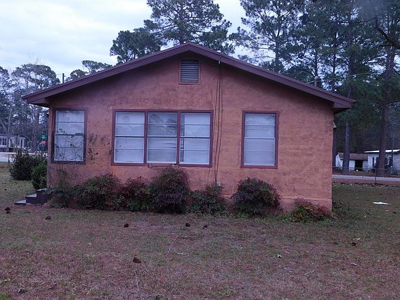 4th image of 413 E Revels Ave