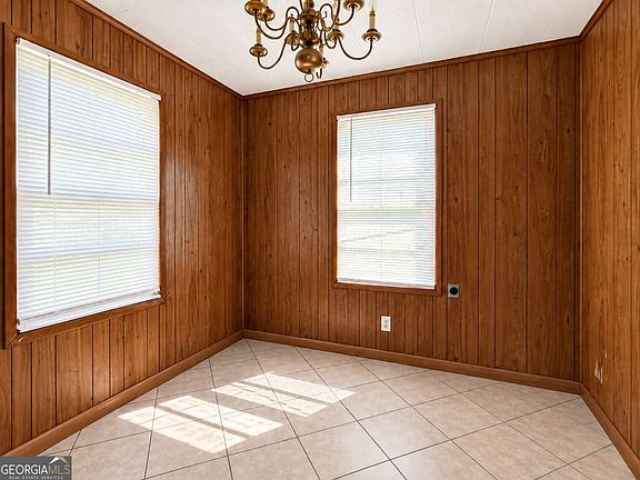 4th image of 2201 Tebeau St
