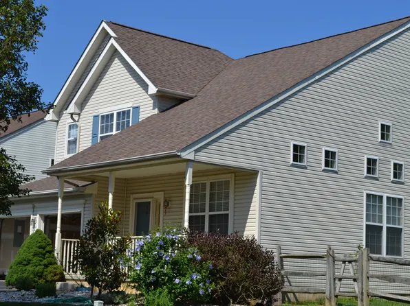 41 Primrose Dr, Bear, DE 19701