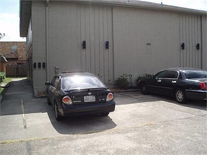 1st image of 2413 Houma Blvd APT E