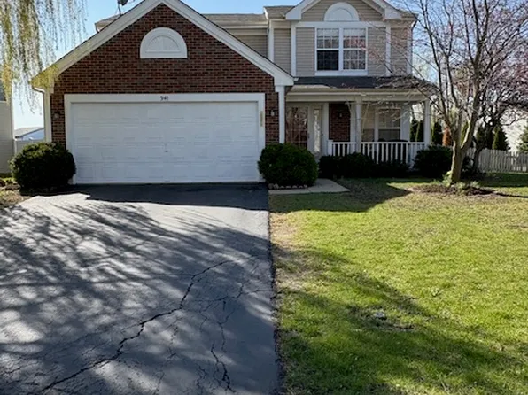 941 Deer Trl, Round Lake Beach, IL 60073