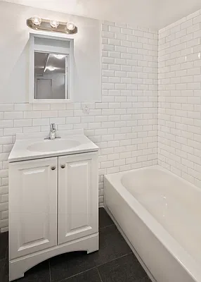 Rented by Compass | media 7