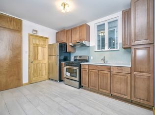 5720 66th St #1, Maspeth, NY 11378