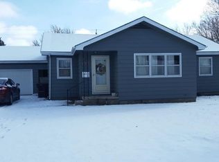 932 N Myers St, McPherson, KS 67460