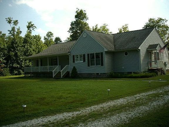 3rd image of 15645 River Bend Trl