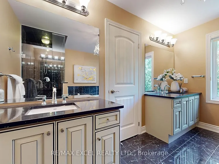 215 Coons Rd — Photo 28