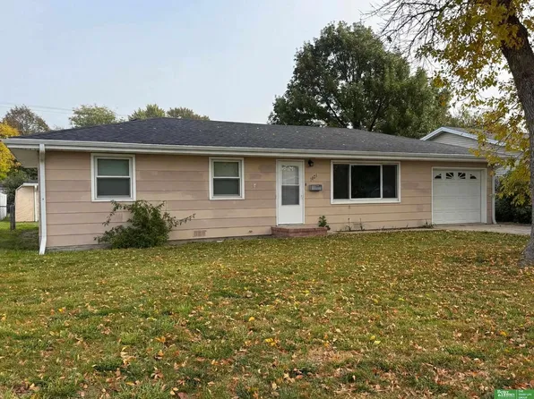 1821 E D St, North Platte, NE 69101