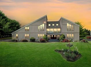 37 Morgan Ln, Poughquag, NY 12570